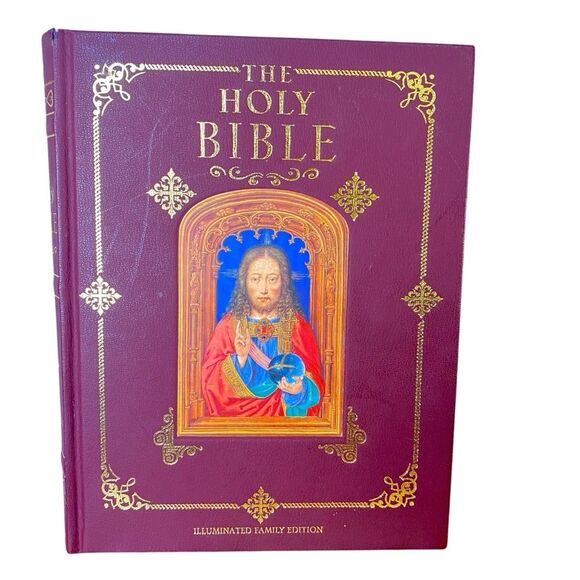 The Holy Bible Illuminated Family Edition Hardcover Illustrated 920 Pages - Picture 1 of 15